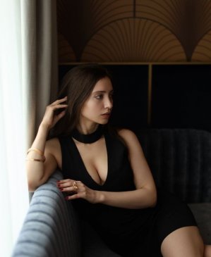 Марина, 25